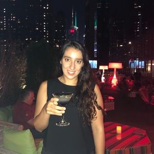 Meet your Posher, Linoy